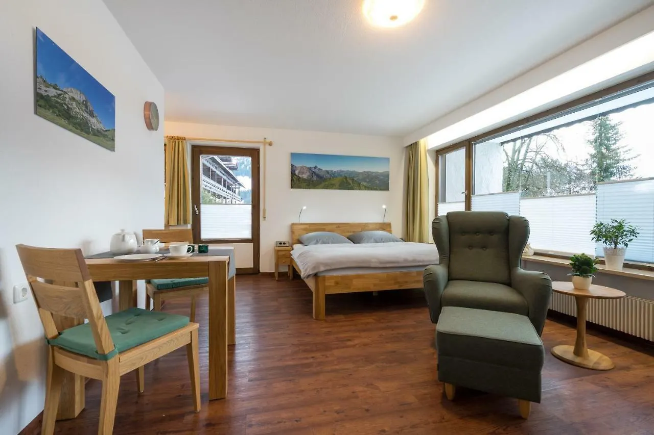 Ferienwohnungen Alpentraum - Alpengruen Oberstdorf